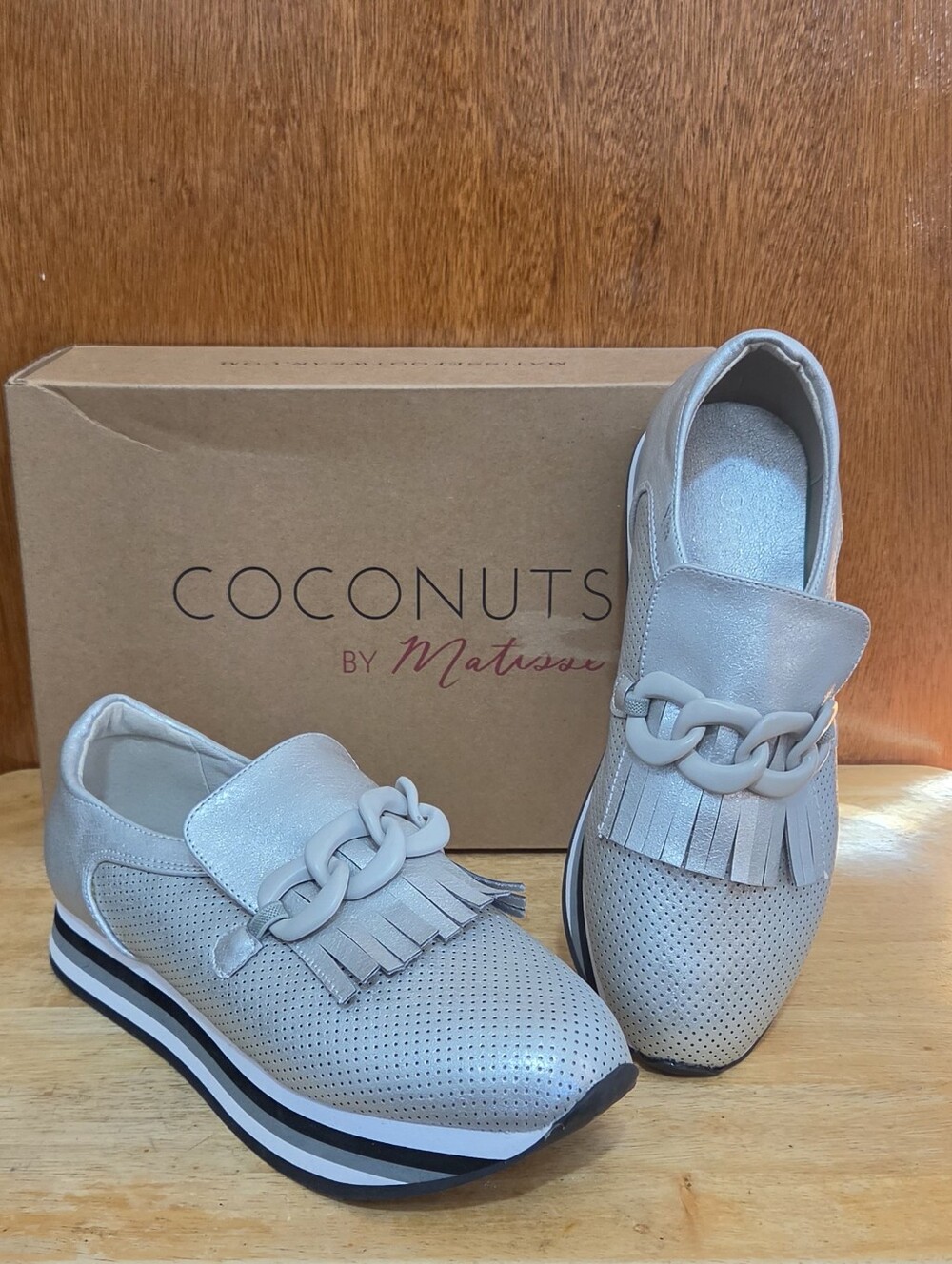 Coconuts by Matisse Women's Bess Silver Metallic Chain Perforated Loafers,Size 7